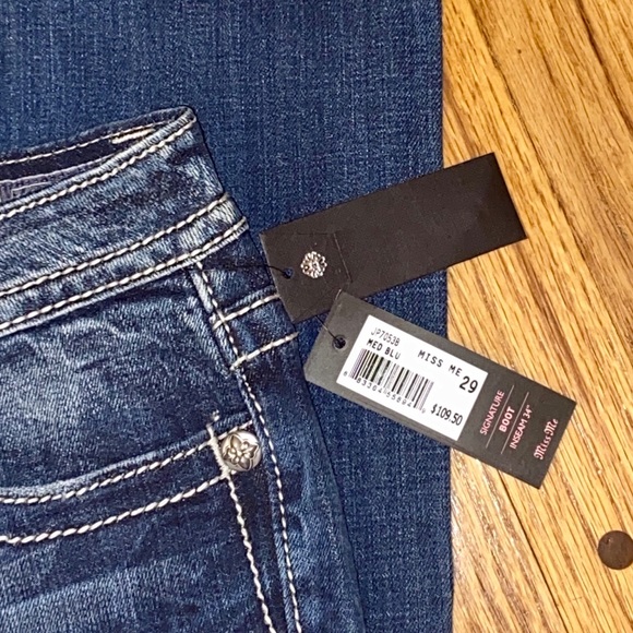 NWT MISS ME LONG BLING SIGNATURE BOOT CUT JEANS - Picture 6 of 8
